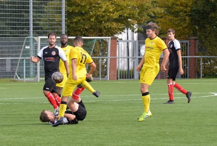 Erste holt einen Punkt beim FC Roetgen